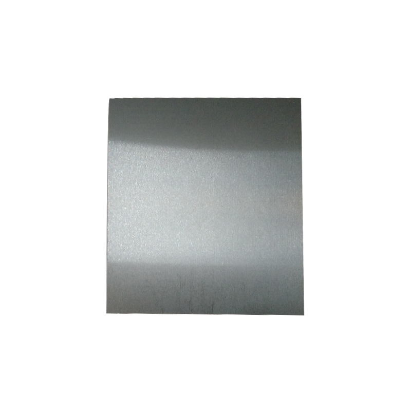 Серебристо-серая молибденовая пластина с металлическим блеском